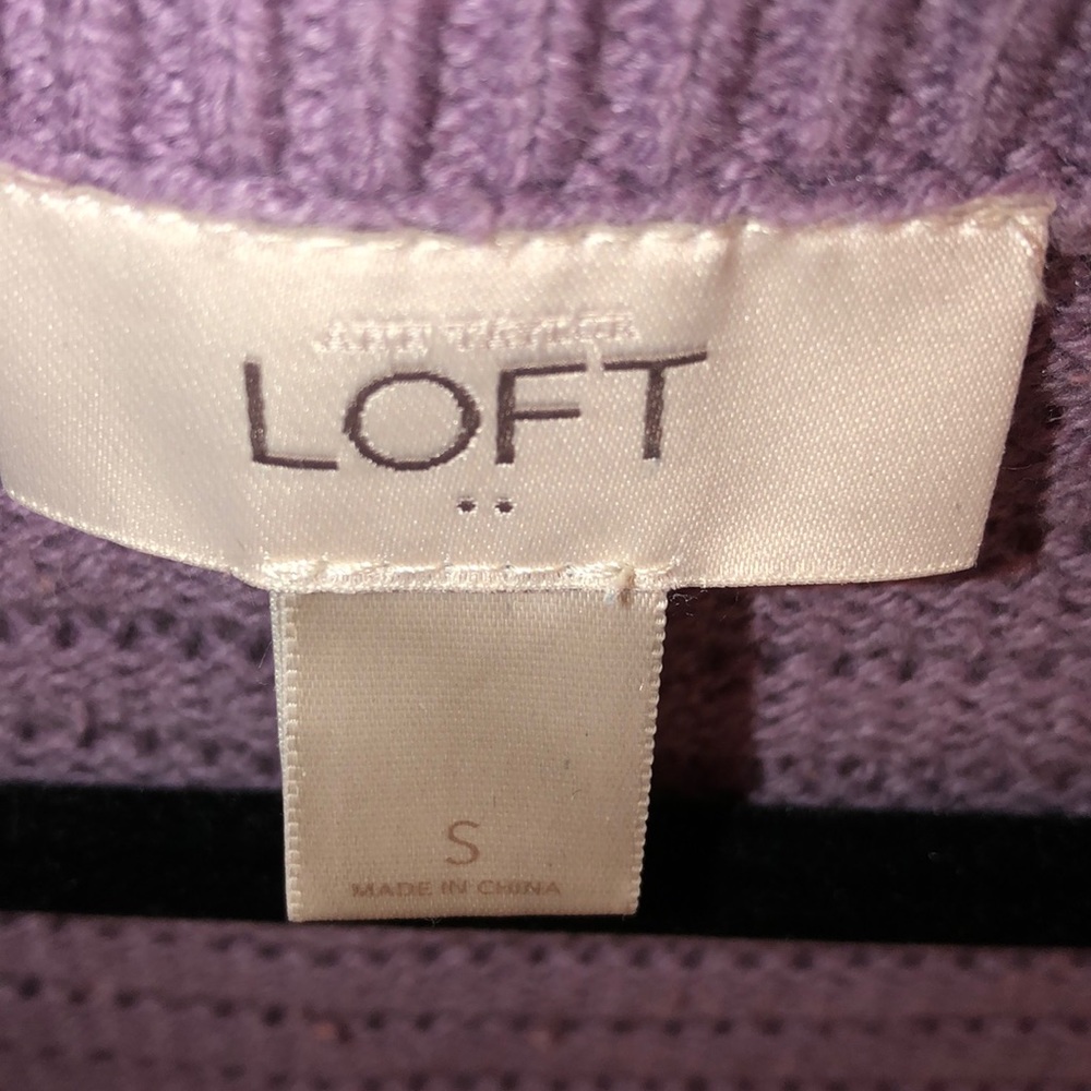 Ann Taylor Loft Sweater Size S Color Purple - Picture 3 of 7